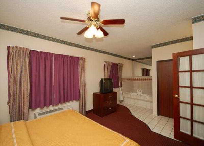 Quality Suites Addison-Dallas Habitación foto